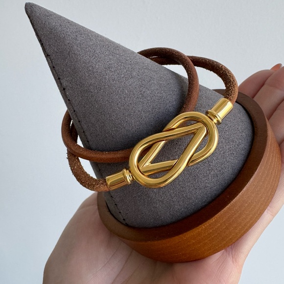 Hermes Vintage Gold Plated Atame Bracelet - Picture 6 of 16